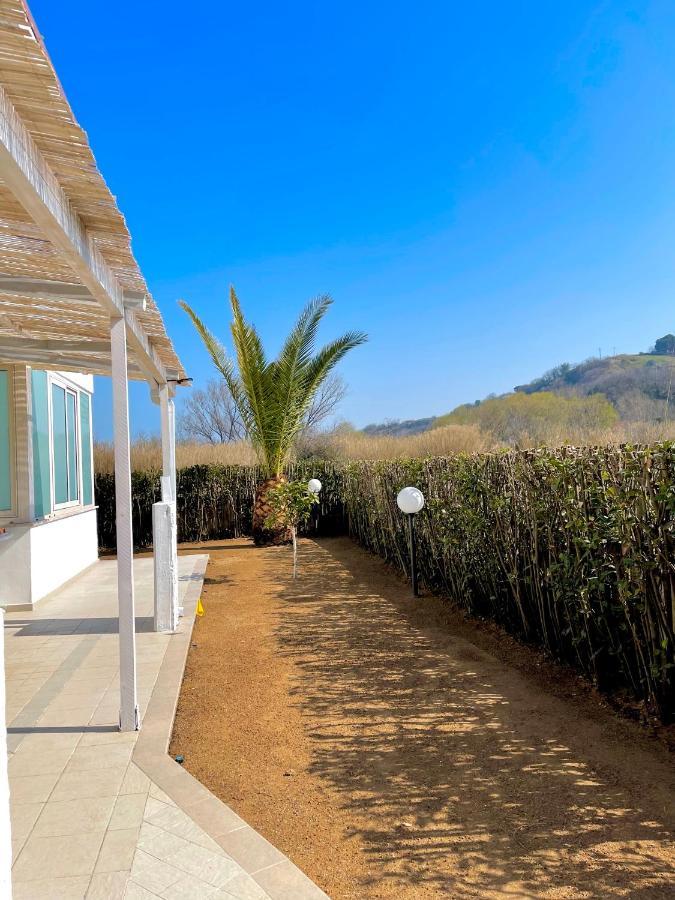 Oasi Del Mare… Appartement Ortona Buitenkant foto